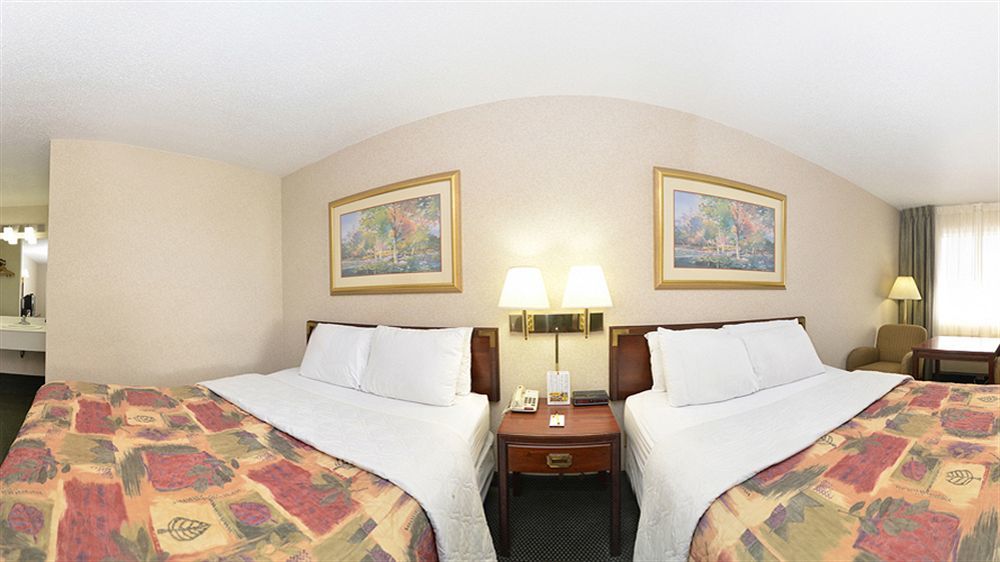 Super 8 By Wyndham Hermitage Nashville Exterior photo